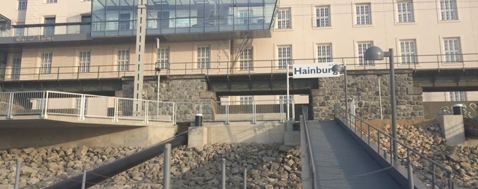 Hainburg, Danube station 30