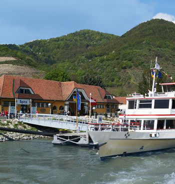 Spitz, Danube station 16