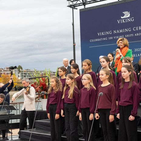 Viking tauft neun neue Flusskreuzfahrtschiffe in Basel Viking tauft neun neue Flusskreuzfahrtschiffe in Basel