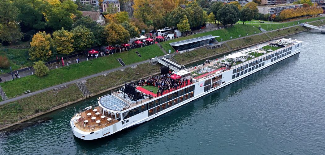 Viking tauft neun neue Flusskreuzfahrtschiffe in Basel