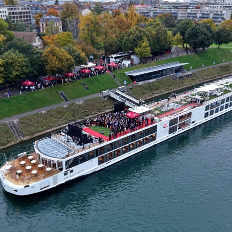 Viking tauft neun neue Flusskreuzfahrtschiffe in Basel