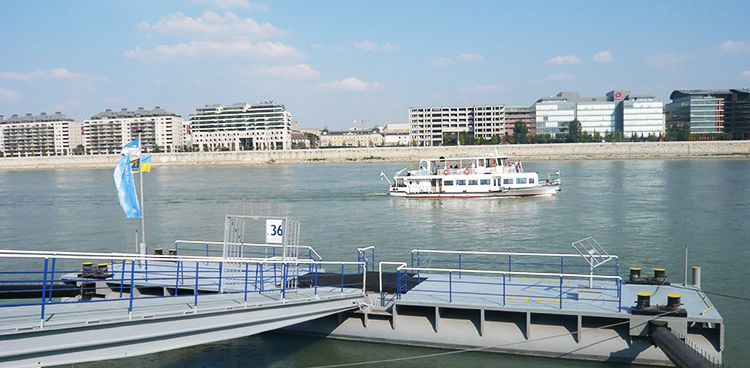 Budapest, Danube station 36