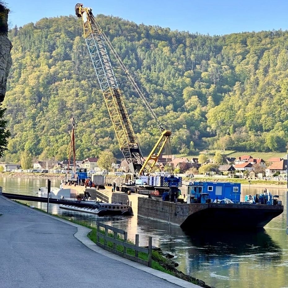 Heute wurde die neue Donaustation Nr 20 in Dürnstein eingebunden